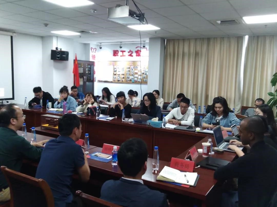 卓信參加北美輕品牌獨(dú)立站和網(wǎng)紅營(yíng)銷私董會(huì)，深化企業(yè)合作交流